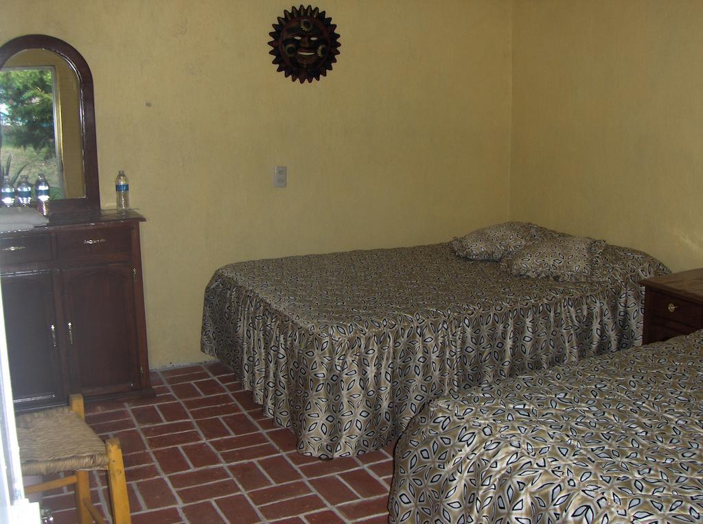 Temazcal Tepeyolotli Hotel San Juan Teotihuacán Habitación foto